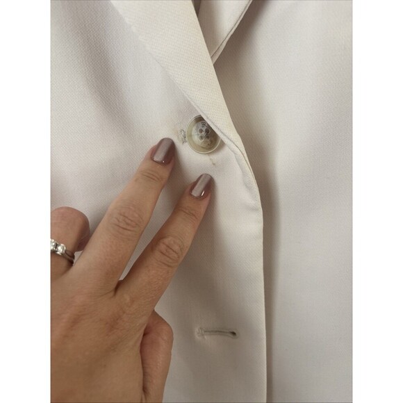 Banana Republic Women's Ivory Single Breasted Blazer Size Medium NWT - Picture 4 of 10